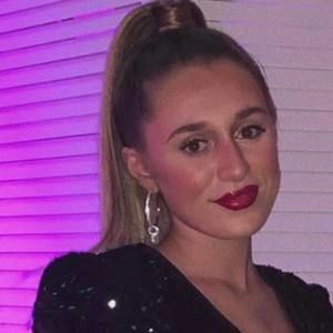 Meet your Posher, Alexia